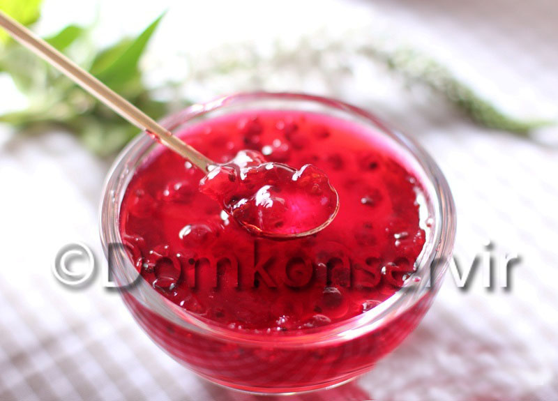 raw red_currant_jam